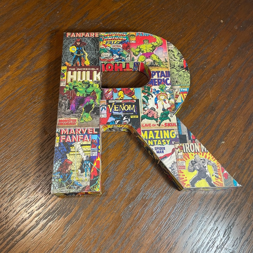 Nike Comic Book Letter Art - Multicolor